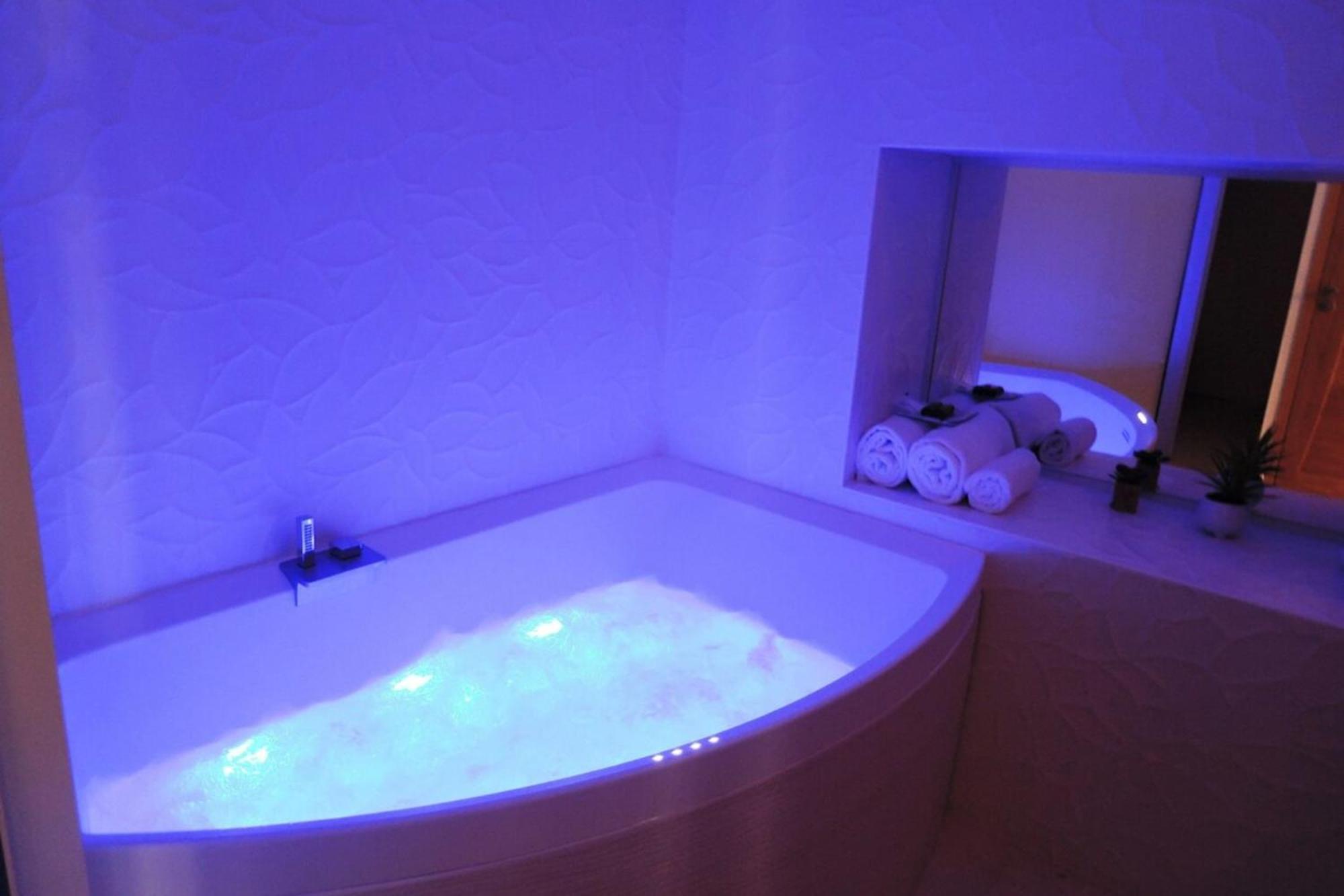 Appartement L'eau Vive - Sauna Et Jacuzzi En Centre Piéton *